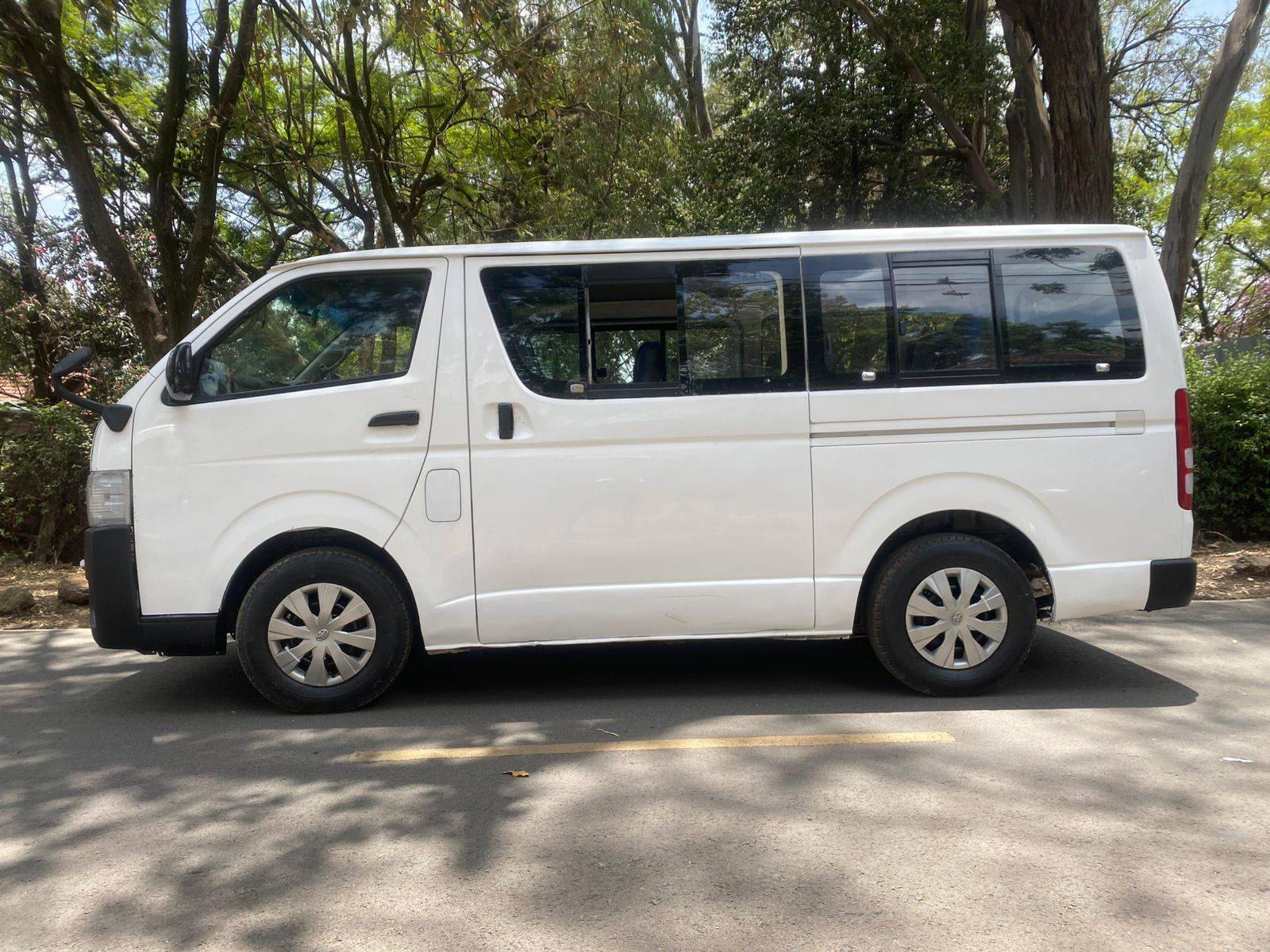 2014 Toyota Hiace 7L