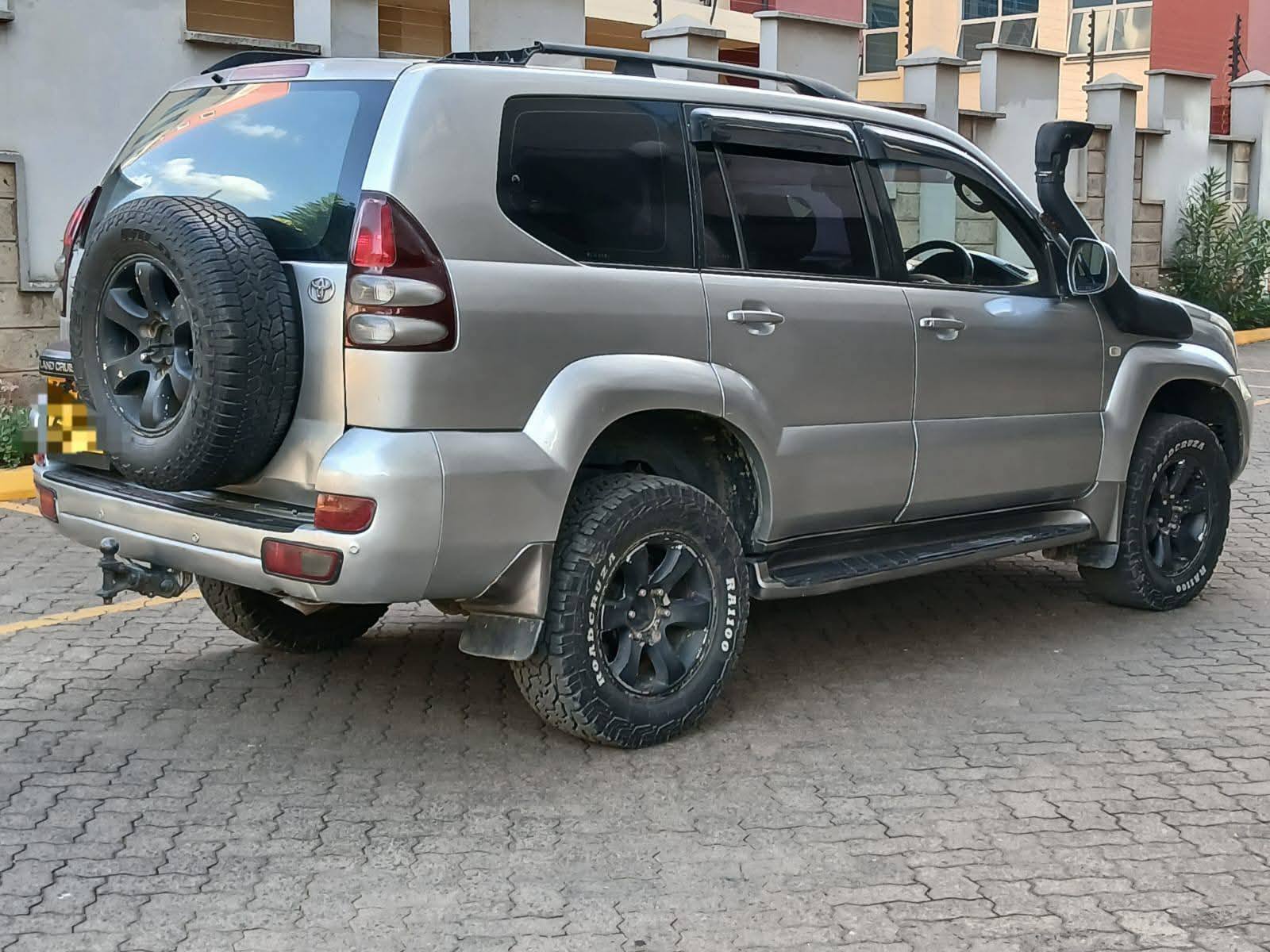 Toyota Prado J120