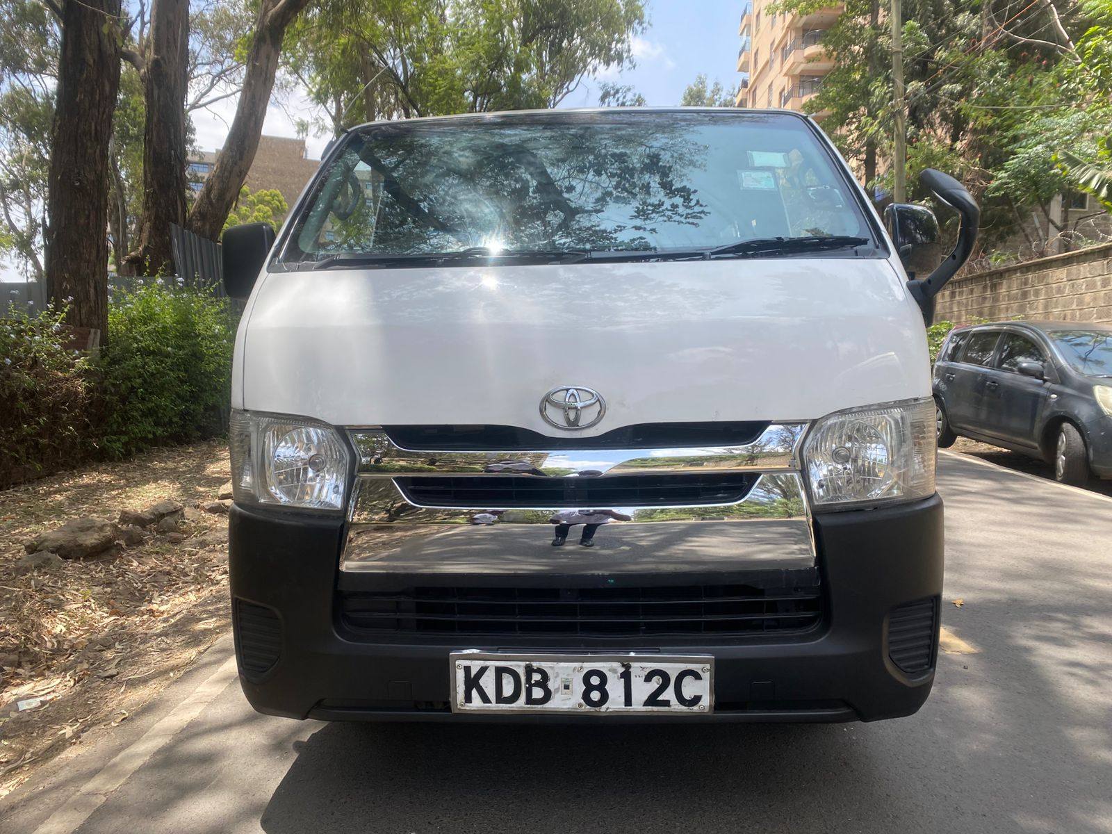 2014 Toyota Hiace 7L