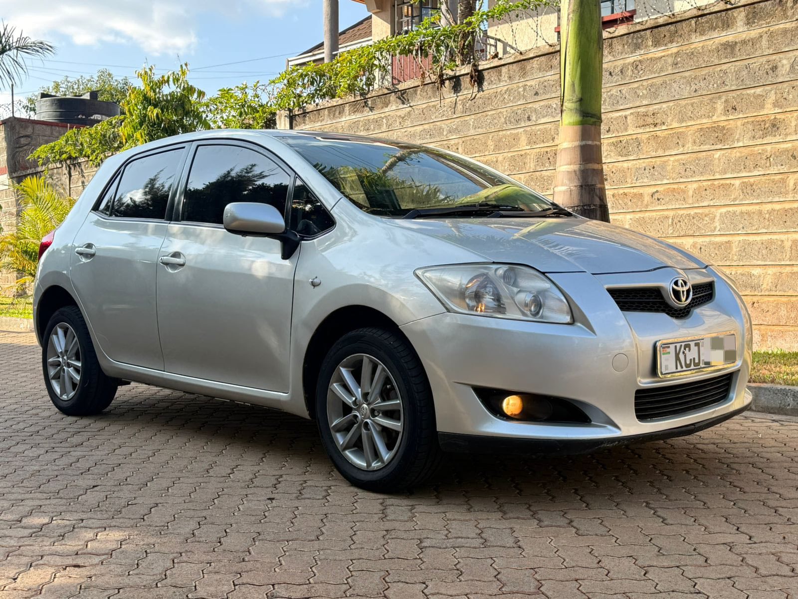 Toyota Auris Sport