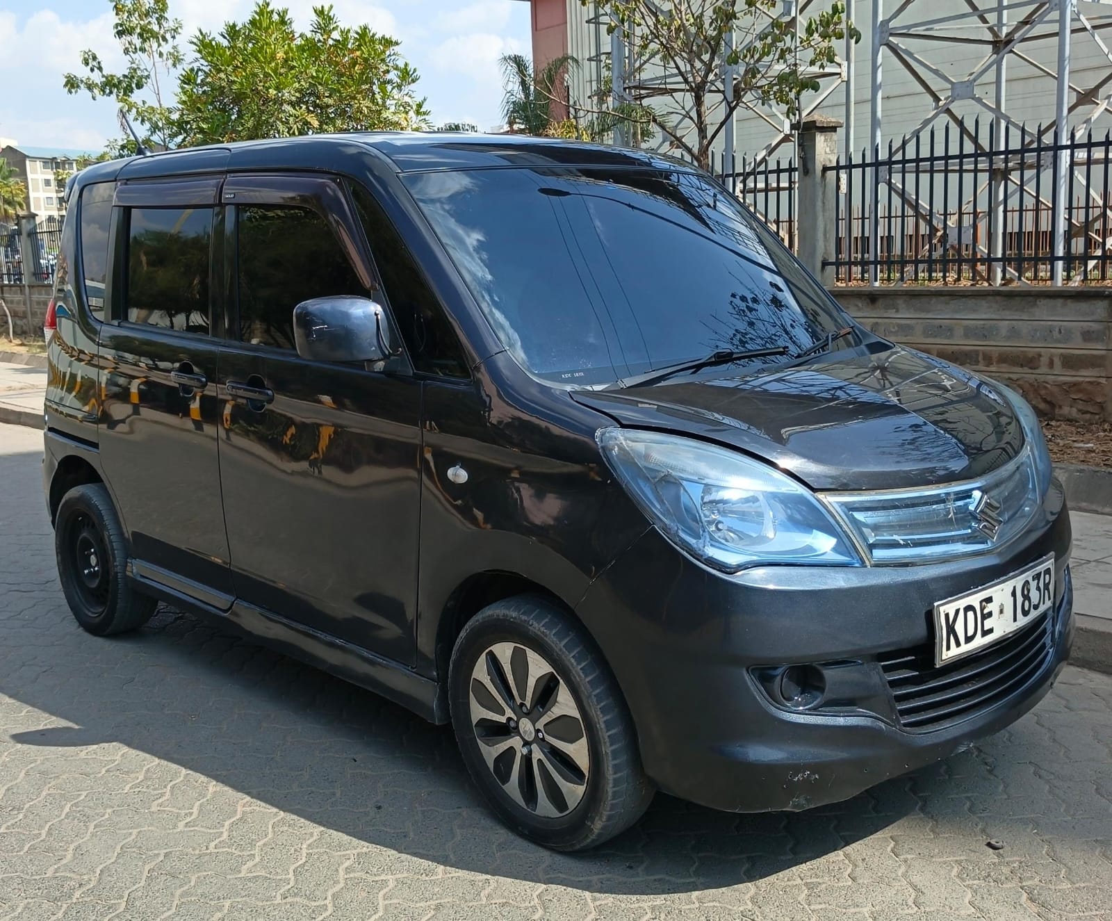 Suzuki Solio