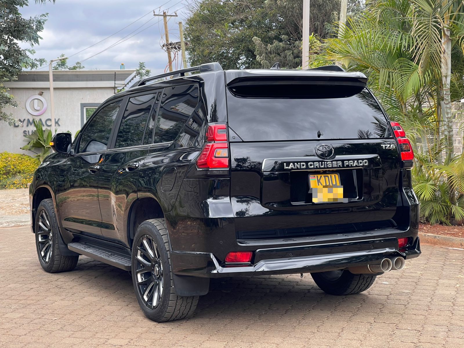 Toyota Landcruizer TZG