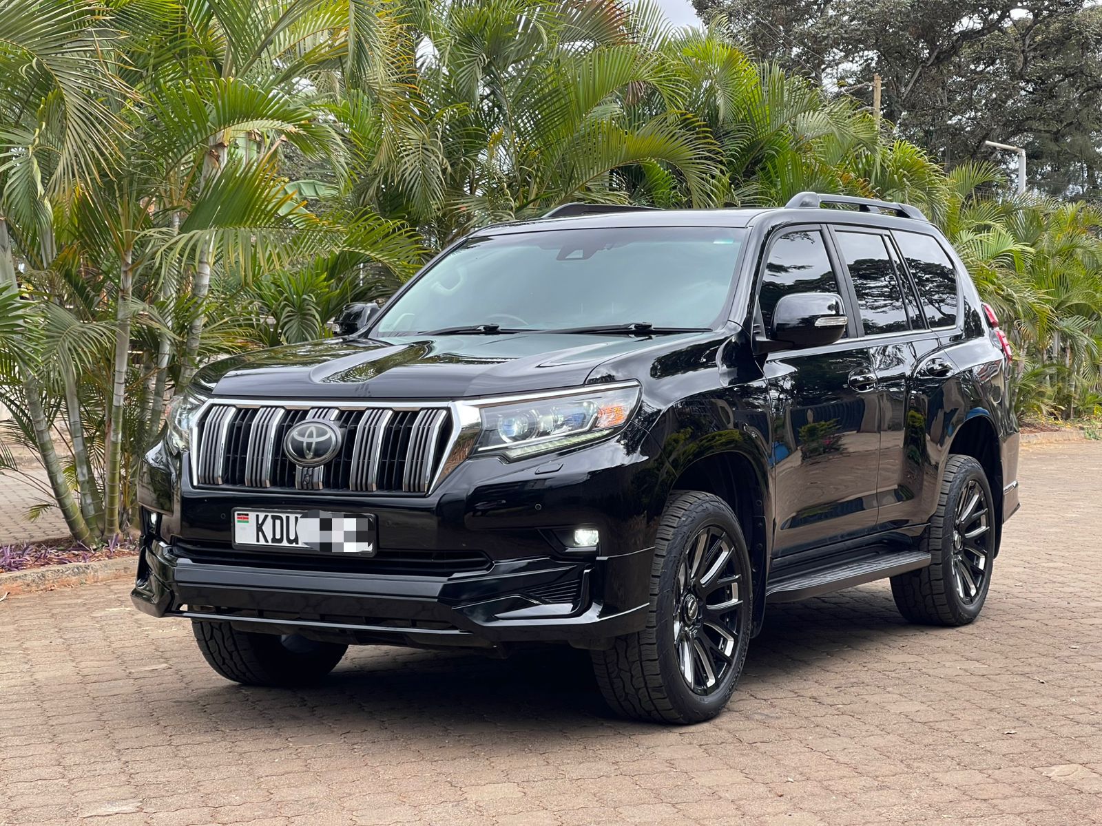 Toyota Landcruizer TZG
