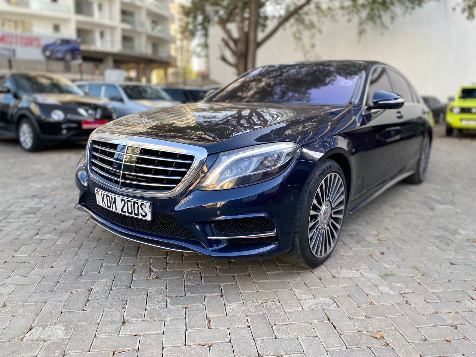 Mercedes S-Class S500