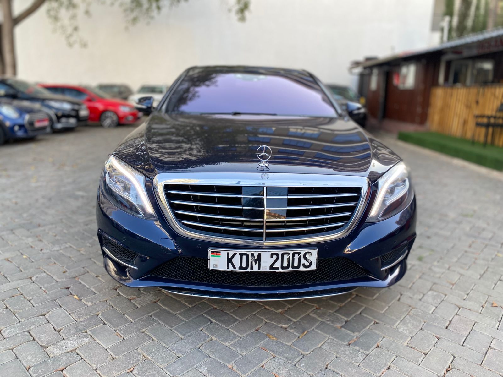 Mercedes S-Class S500