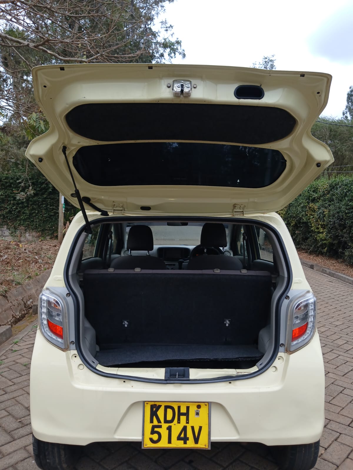 Daihatsu Mira
