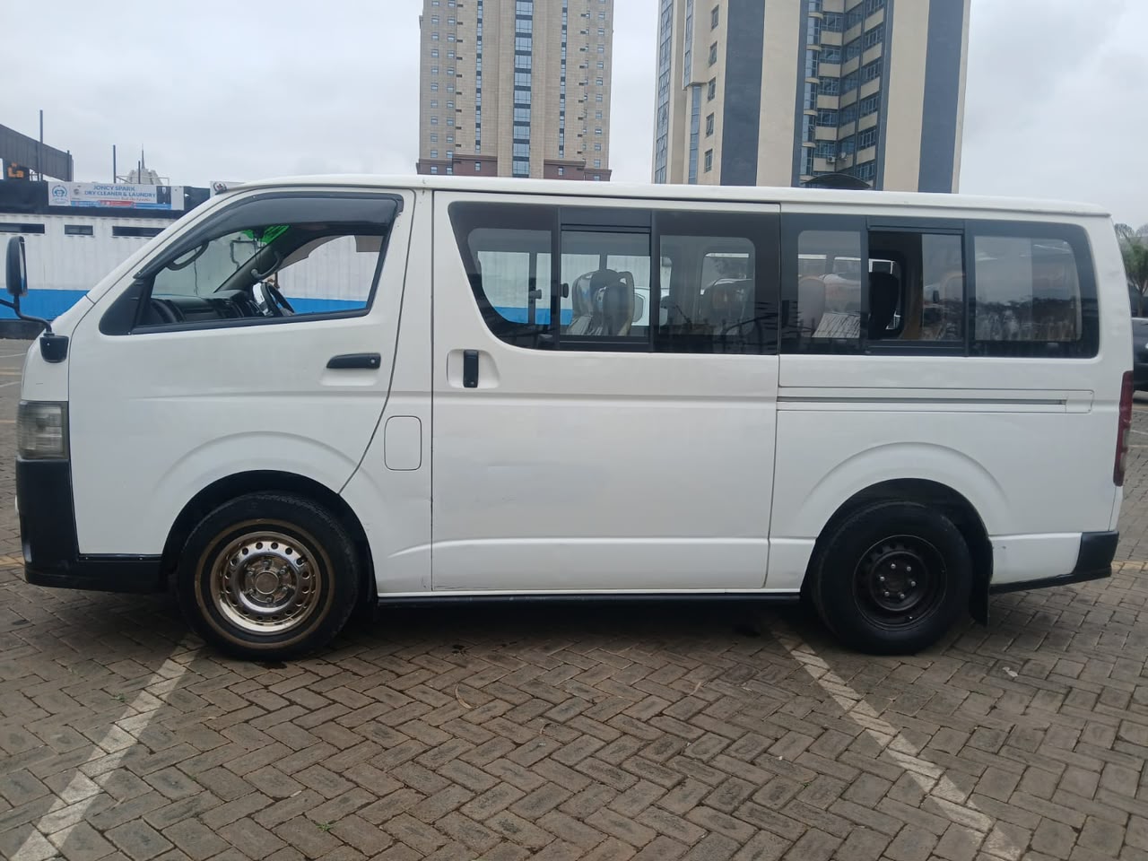 Toyota Hiace