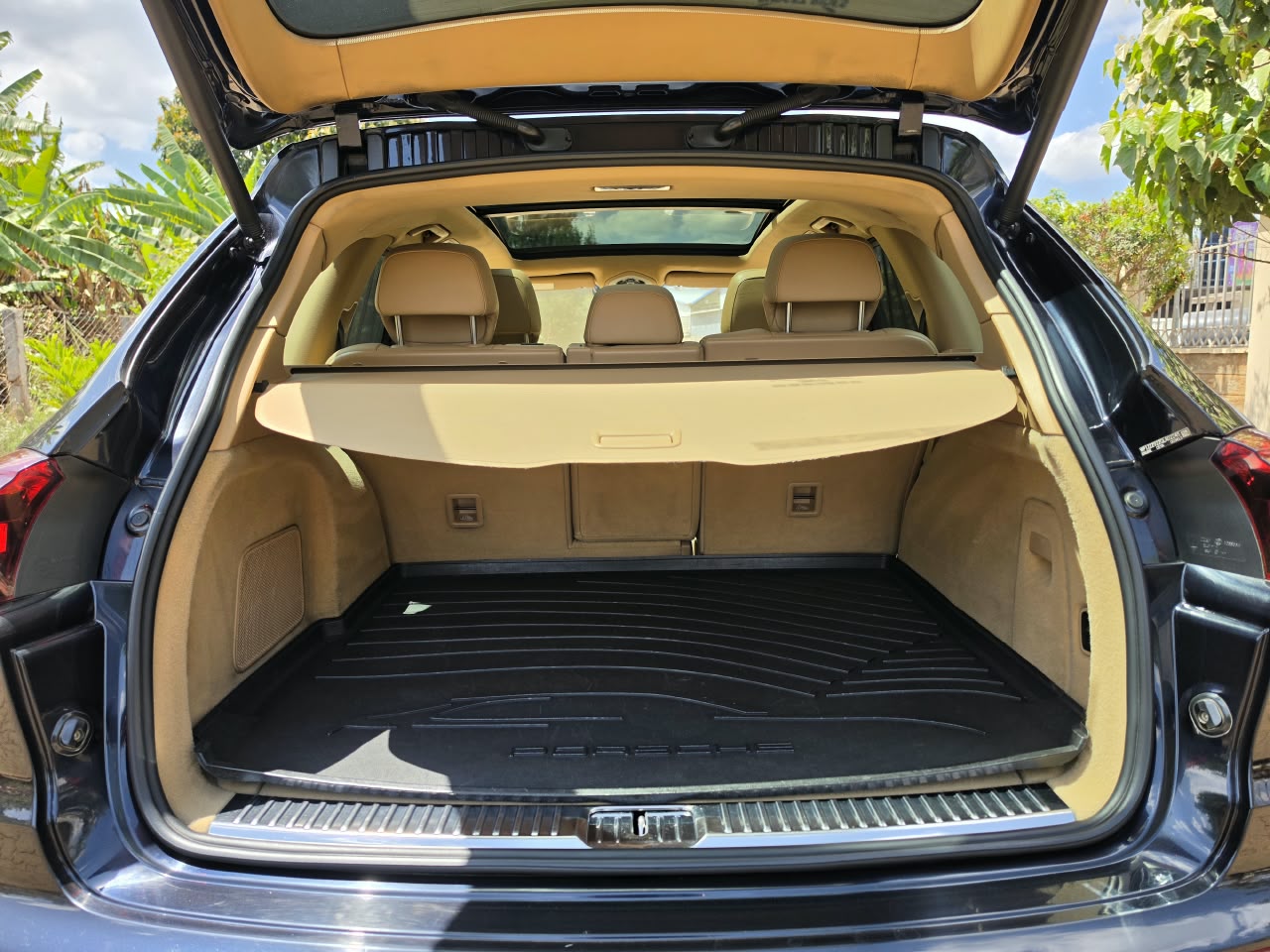 PORSCHE CAYENNE